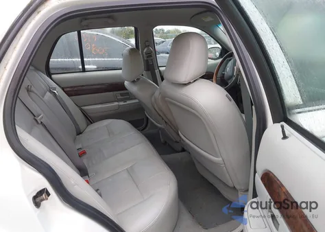 2004 Mercury Grand Marquis Ls z USA, uszkodzony, nr VIN 2MEHM75W94X649864